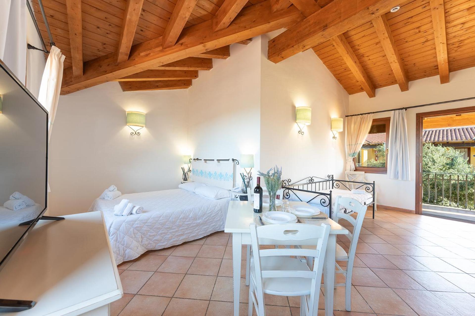 Residence Baia Dei Mirti Vignola Mare ภายนอก รูปภาพ