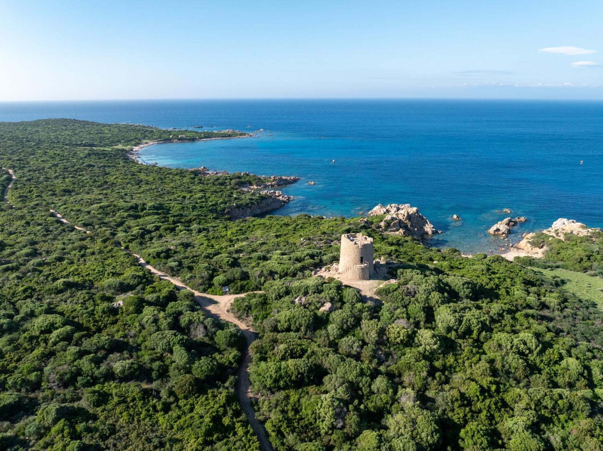Residence Baia Dei Mirti Vignola Mare ภายนอก รูปภาพ
